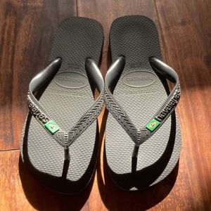 Havaianes Brazil Logo Flip Flops